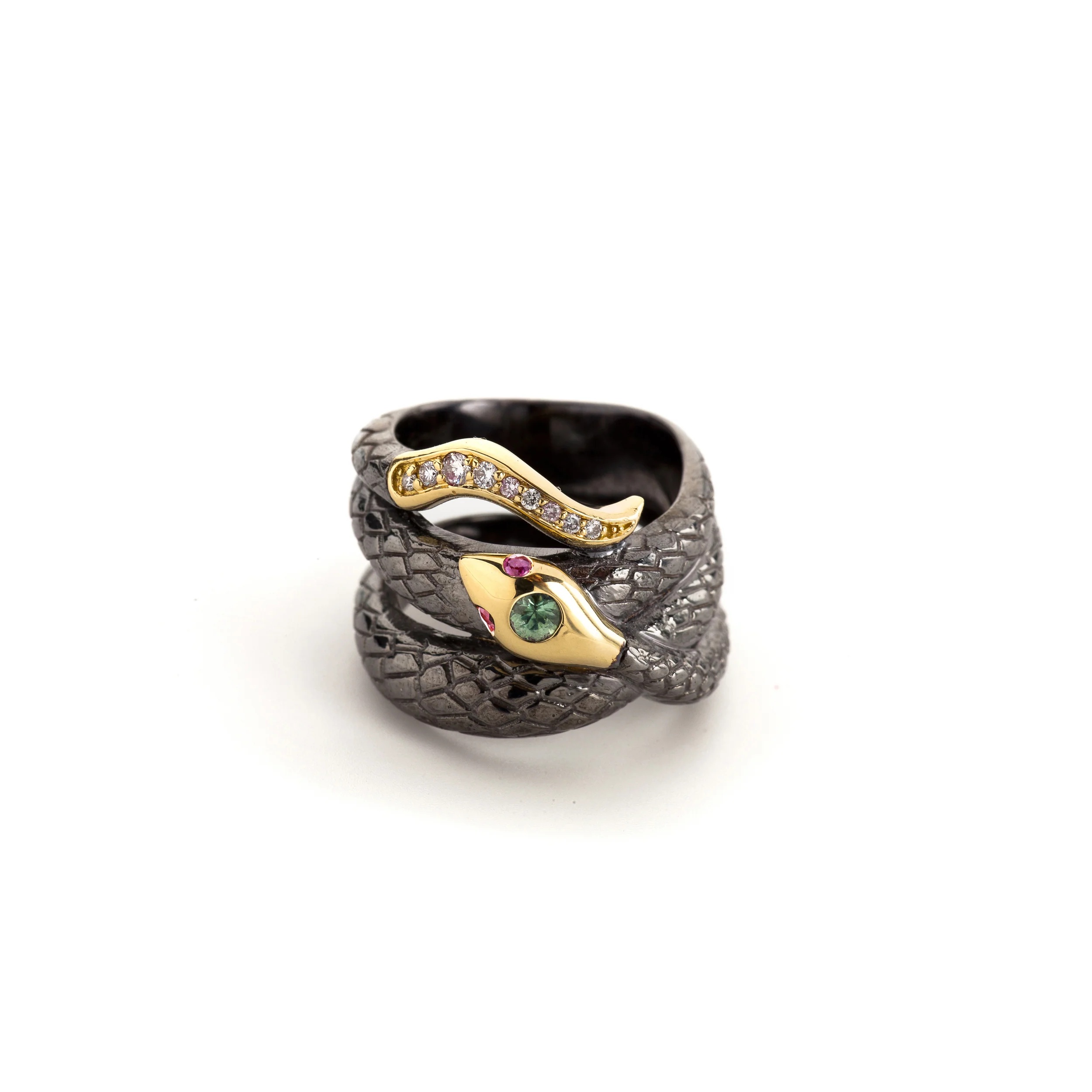 Sorellina Victoria Serpente Ring in blackened silver with 18K gold face and green sapphire head